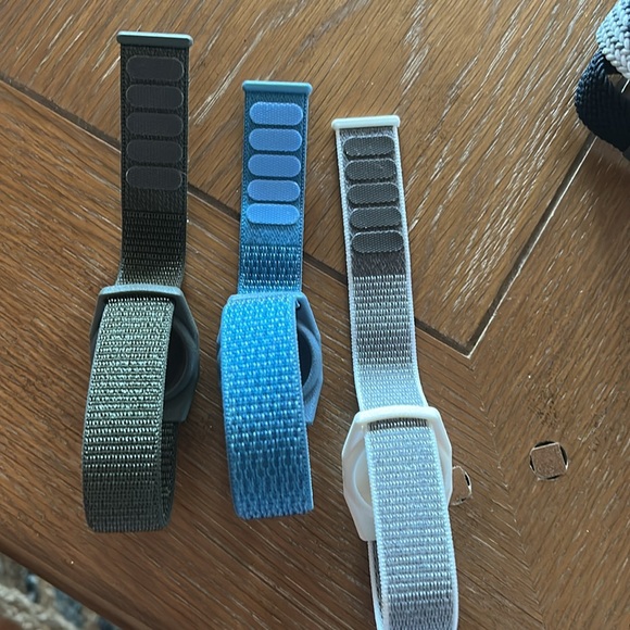 Smart Wearable Bands - Multi-Color black green princess cruise medallion holders - Picture 4 of 4